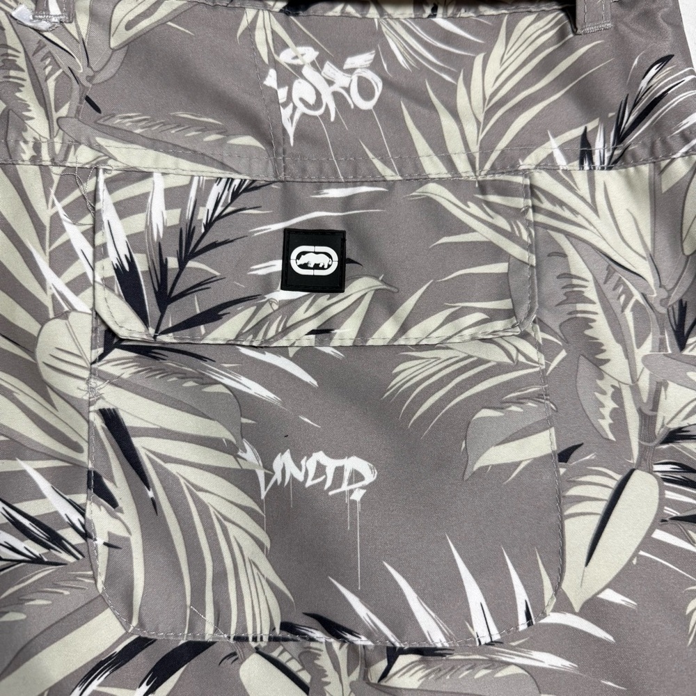 Ecko Unltd Gray Tropical Cargo Shorts Mens Sz34 NWOT - Picture 5 of 12
